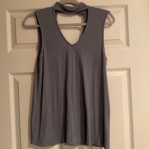 Beautiful and comfortable top!